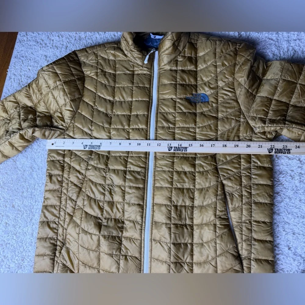 Mens Medium ALTERED North Face TNF Coat